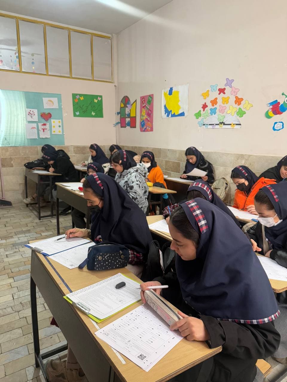 آزمون های ماهانه درون مدرسه ای